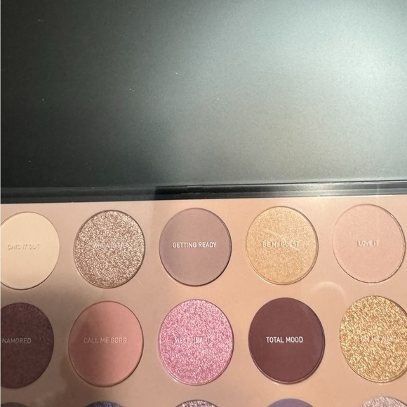 NWOT Morphe 35C Everyday Chic Artistry Palette Brand New Unused without Box - Picture 11 of 16